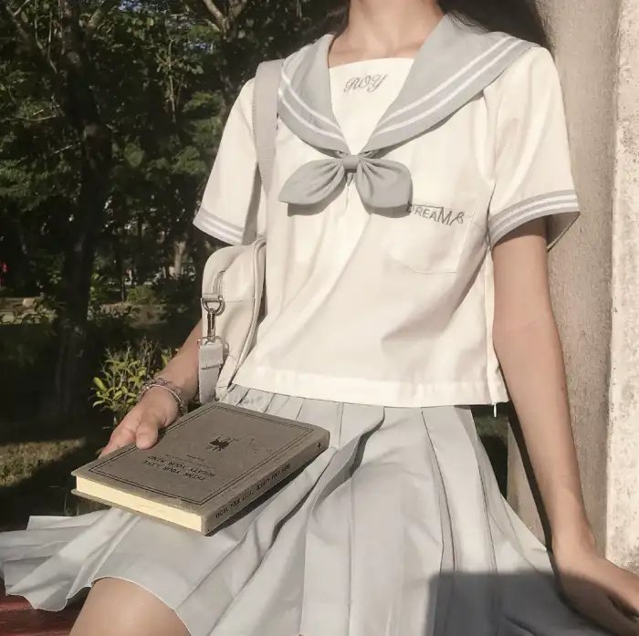 变脸英雄